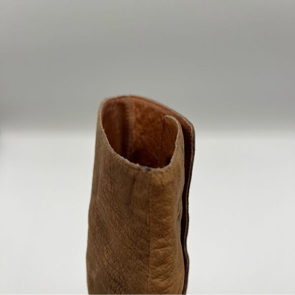 Banana Republic Clothing Co Leather Ankle Boots Made in Italy 6.5 - Picture 16 of 16